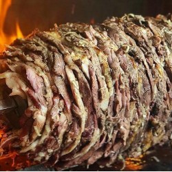 CAĞ KEBABI