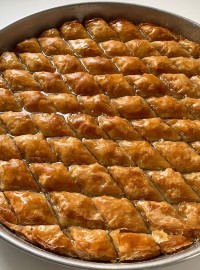 CEVİZLİ BAKLAVA (250 GR.)