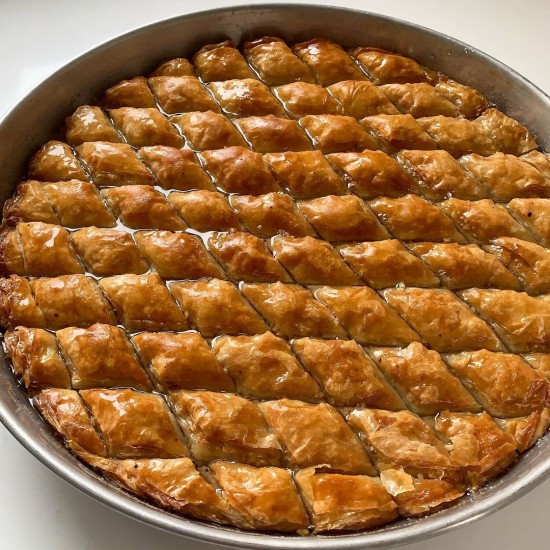 CEVİZLİ BAKLAVA (250 GR.)